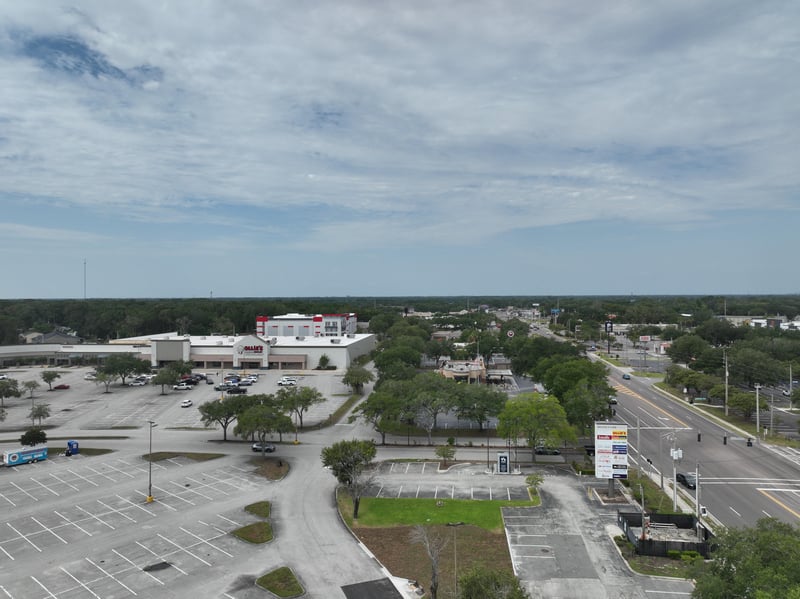 Photo 323 of 9406 Atlantic Blvd, Jacksonville, FL 32225, photographed by Megapixeler