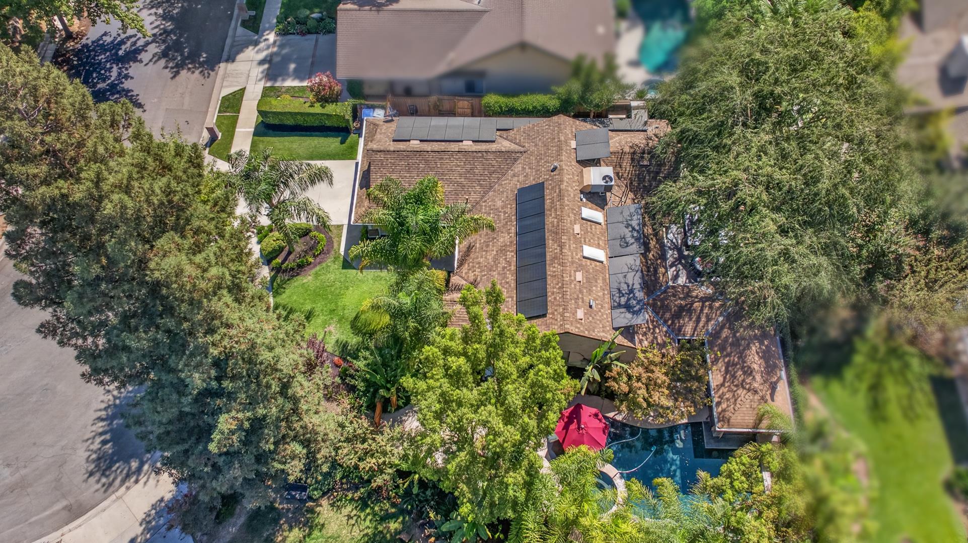 6495 N Vagedes Ave, photo 8