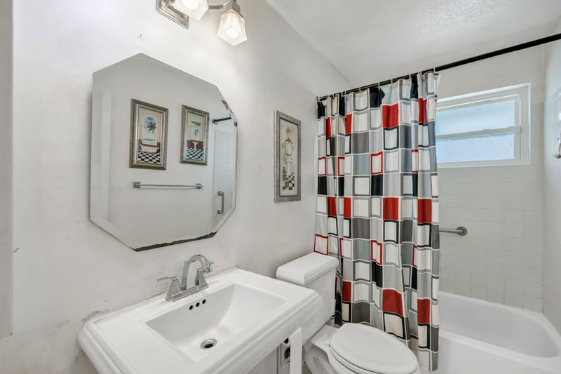 Photo 25 of 5676 Flagstaff Rd, Jacksonville, FL 32207, photographed by Megapixeler
