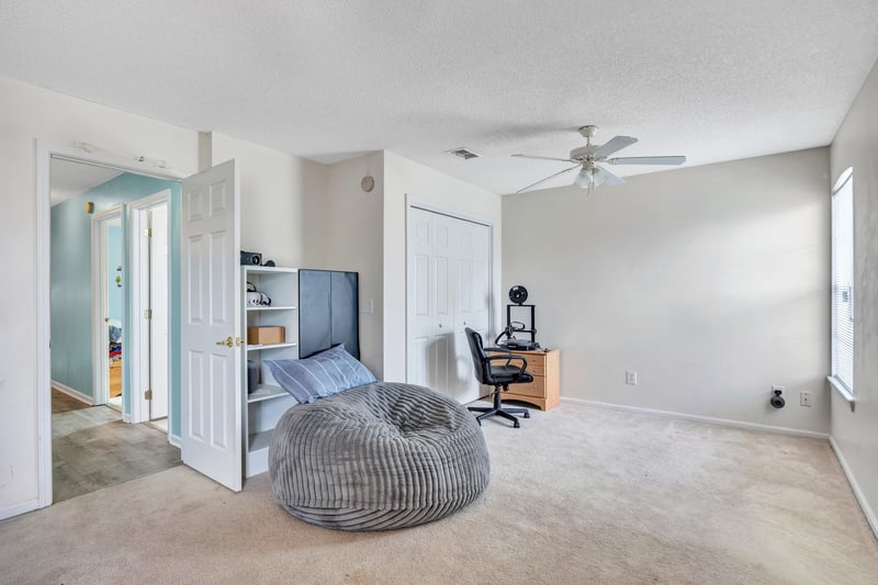 Photo 31 of 3719 Sea Hawk St E, Jacksonville, FL 32224, photographed by Megapixeler