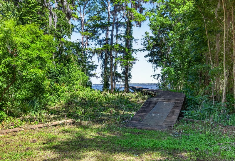 Photo 43 of 110 Pioneer Trail, Palatka, FL 32177, photographed by Megapixeler