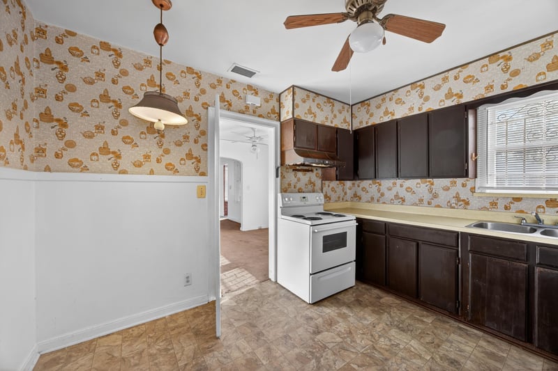 Kitchen at 345 E 44th St, Jacksonville, FL 32208