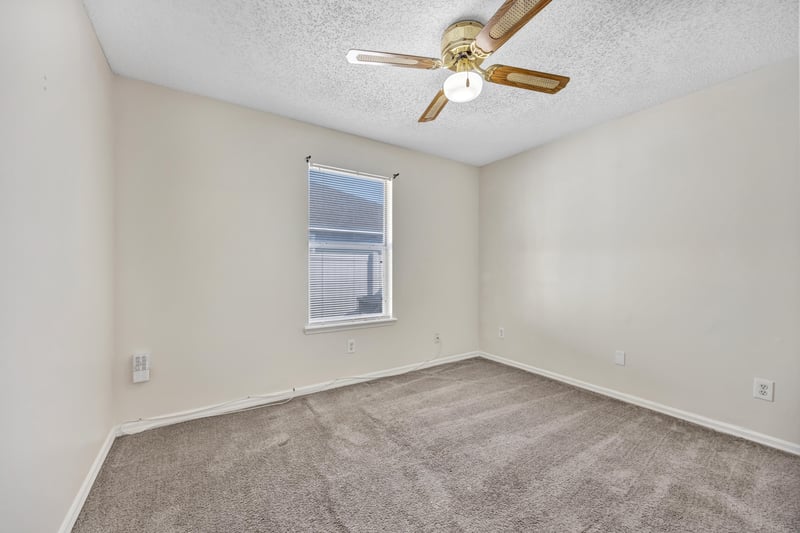 Photo 18 of 10575 Otter Creek Dr, Jacksonville, FL 32222, photographed by Megapixeler