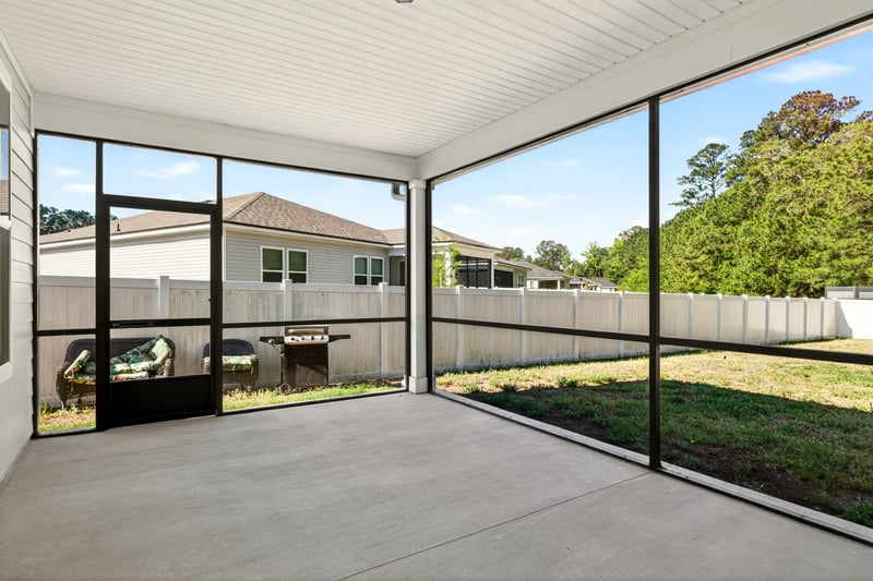 Photo 41 of 1486 Panther Lk Pkwy, Jacksonville, FL 32221, photographed by Megapixeler