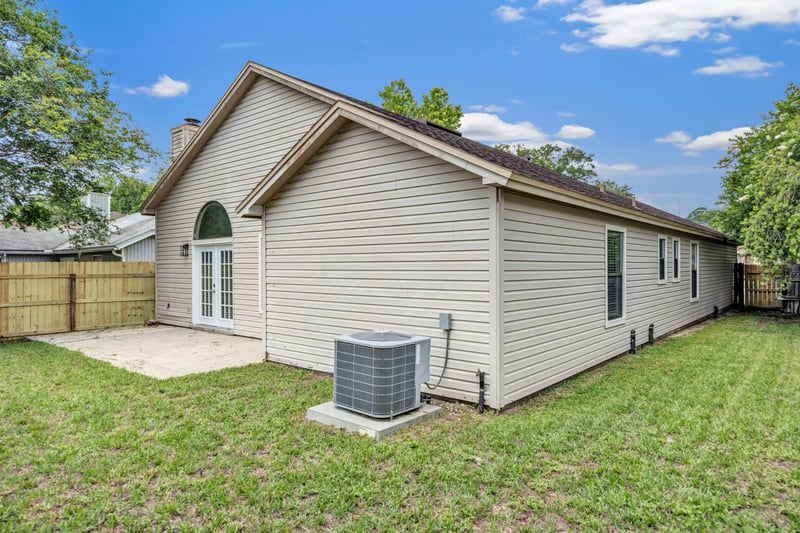 Photo 34 of 3805 Tallcott Dr, Jacksonville, FL 32246, photographed by Megapixeler