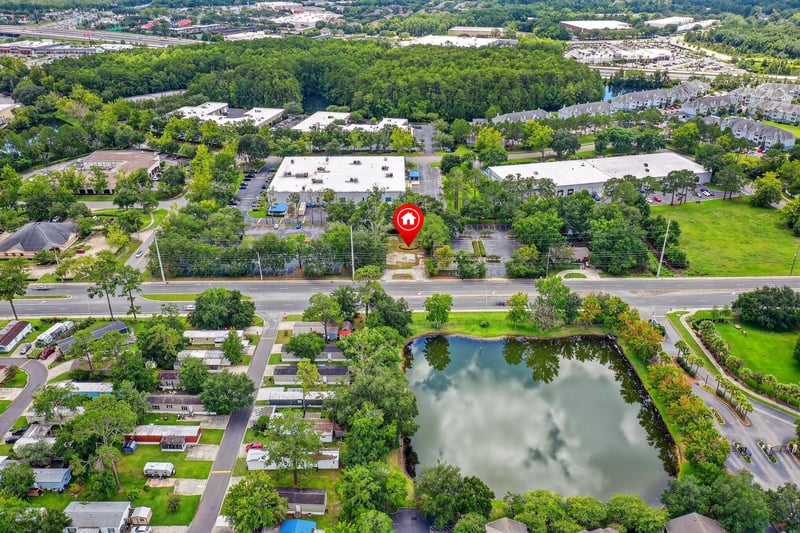 Photo 18 of 6346 Collins Rd, Jacksonville, FL 32244, photographed by Megapixeler