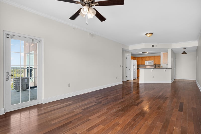 Photo 12 of 400 E Bay St #1502, Jacksonville, FL 32202, photographed by Megapixeler