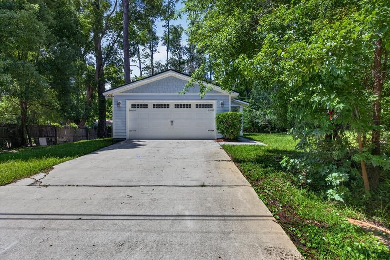 Photo 1 of 3029 Bessent Rd, Jacksonville, FL 32218, photographed by Megapixeler