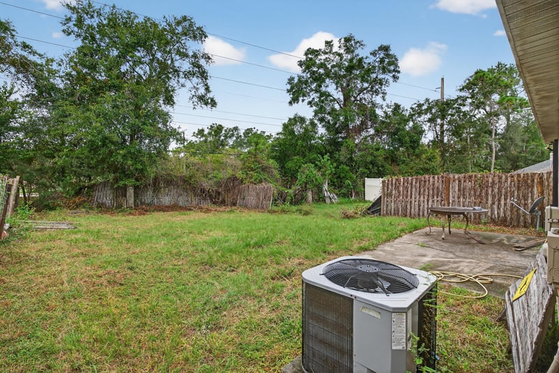 Photo 30 of 2042 Wiley Oaks Ln, Jacksonville, FL 32210, photographed by Megapixeler