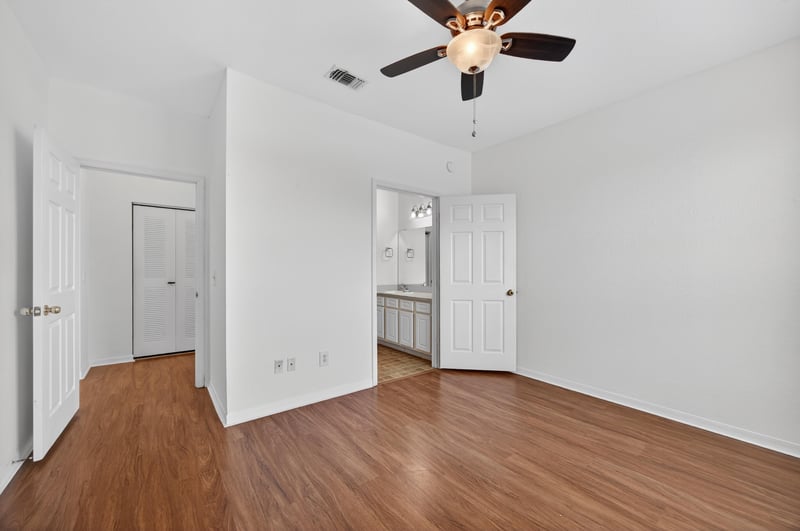Bedroom - 4 at 13703 Richmond Park Dr N #1402, Jacksonville, FL 32224