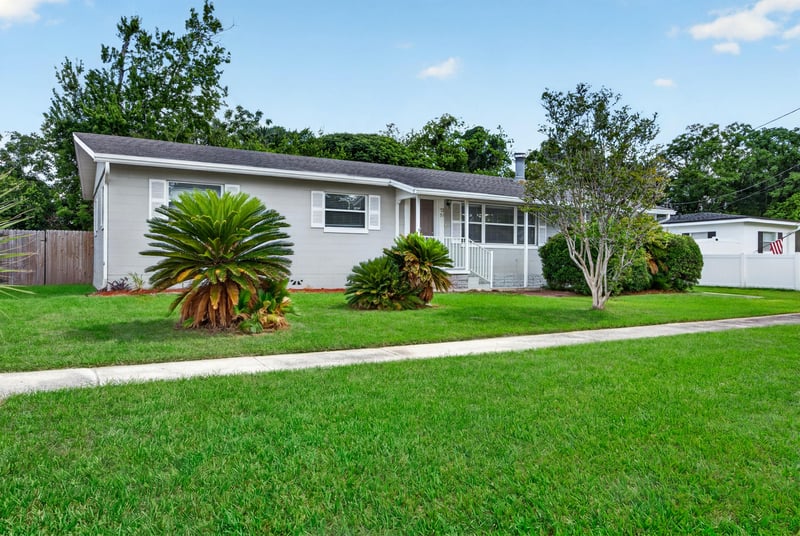 Photo 1 of 7251 Mayapple Rd, Jacksonville, FL 32211, photographed by Megapixeler