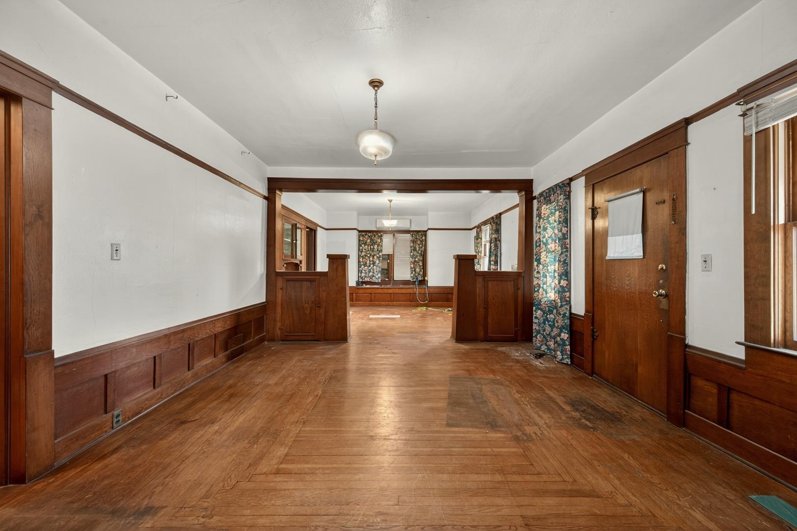 435 N Alta Ave, photo 17