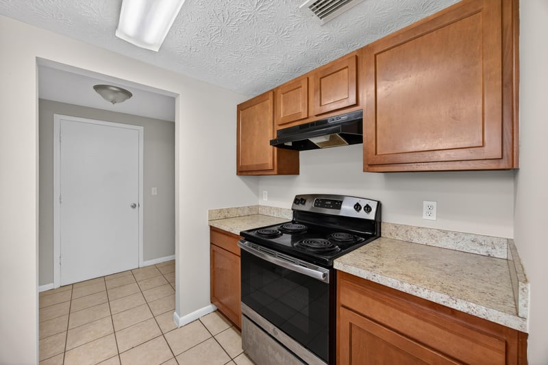 Photo 13 of 726 Perryman Ln W, Jacksonville, FL 32221, photographed by Megapixeler