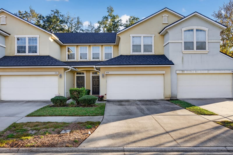 Front of the House at 3698 American Holly Rd, Jacksonville, FL 32226