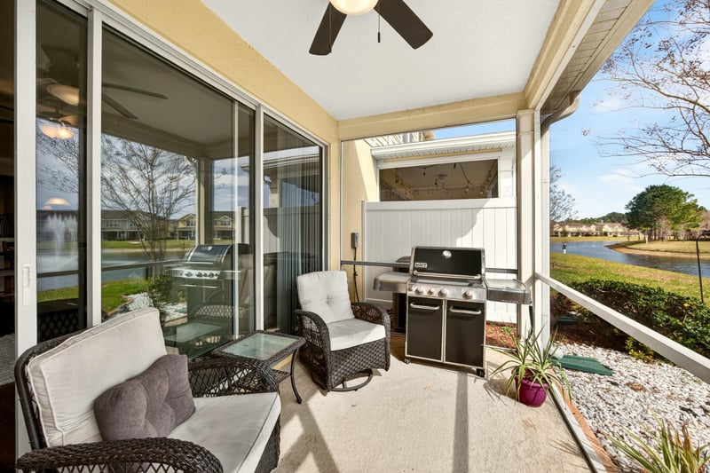 Photo 33 of 6840 Roundleaf Dr, Jacksonville, FL 32258, photographed by Megapixeler