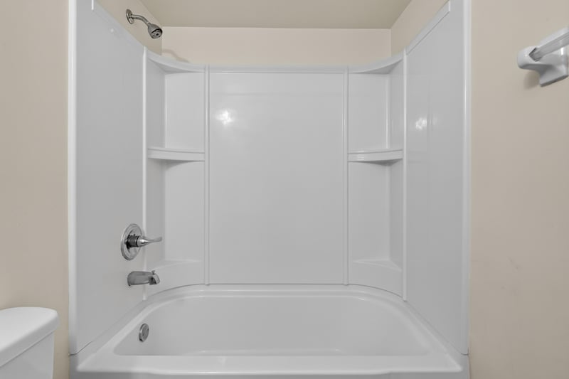 Bathroom shower and tub stall at 4427 Millstone Ct, Jacksonville, FL
