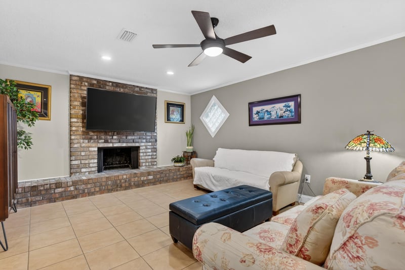 Photo 43 of 2556 Bottomridge Dr, Orange Park, FL 32065, photographed by Megapixeler