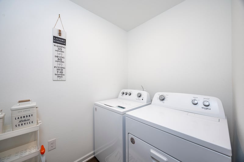 Laundry at 2433 Falling Star Ln, Green Cove Springs, FL 32043