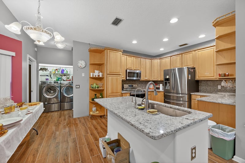 Photo 15 of 11319 Simmons Rd, Jacksonville, FL 32218, photographed by Megapixeler