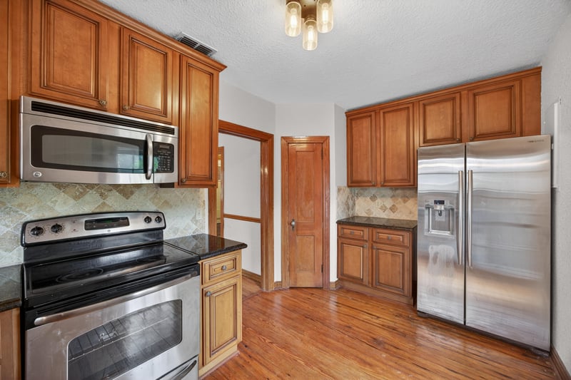 Photo 14 of 3766 Sommers St, Jacksonville, FL 32205, photographed by Megapixeler
