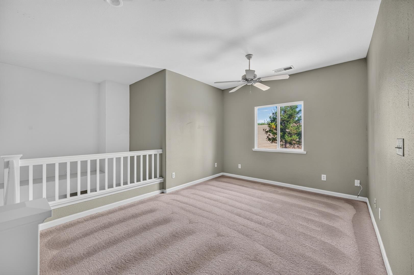 1114 E Oakmont Ave, photo 42