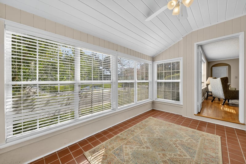 Photo 16 of 1425 Pinetree Rd, Jacksonville, FL 32207, photographed by Megapixeler