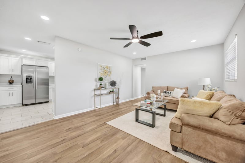 Photo 6 of 2227 Burpee Dr, Jacksonville, FL 32210, photographed by Megapixeler