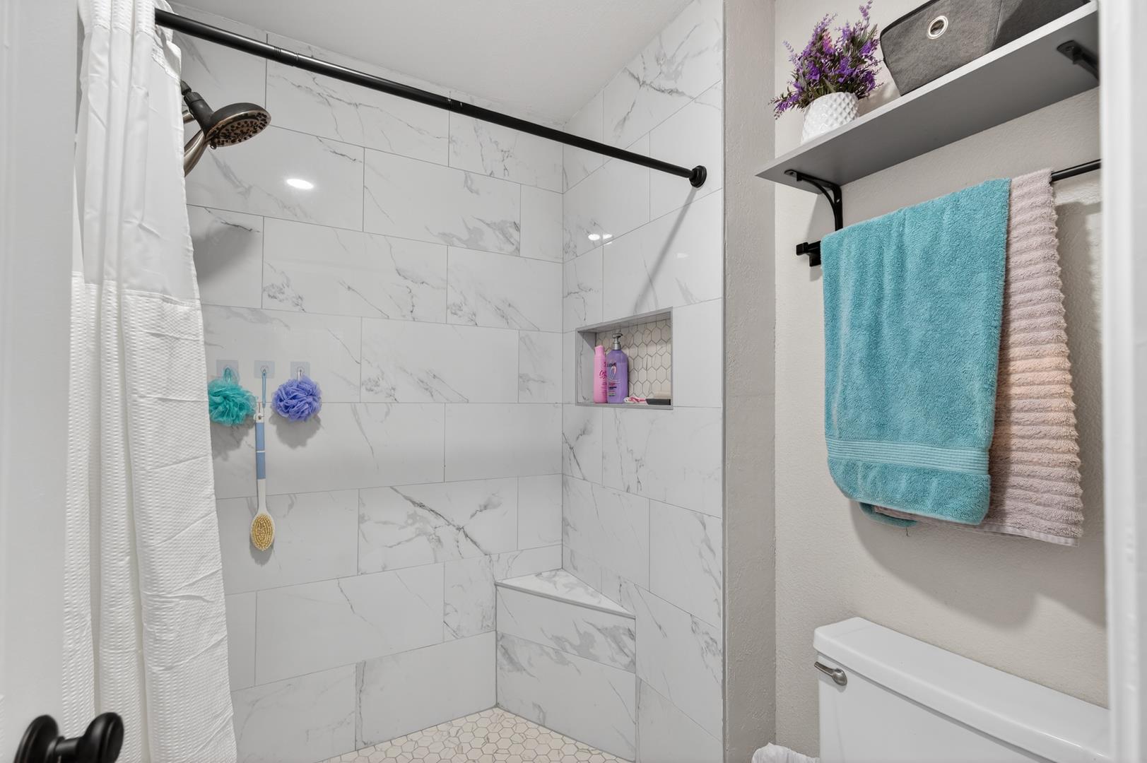8416 N Sharon Ave, photo 33