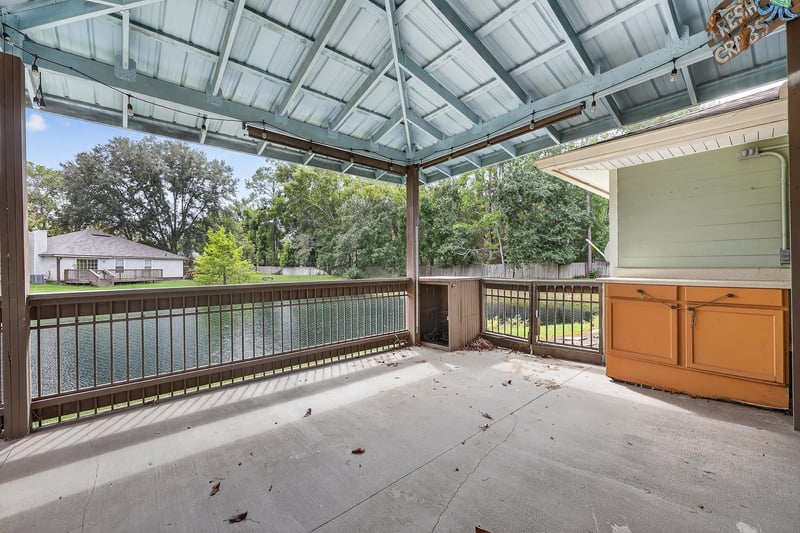 Covered Patio at 3556 Lazy Willow Ct, Jacksonville, FL 32223