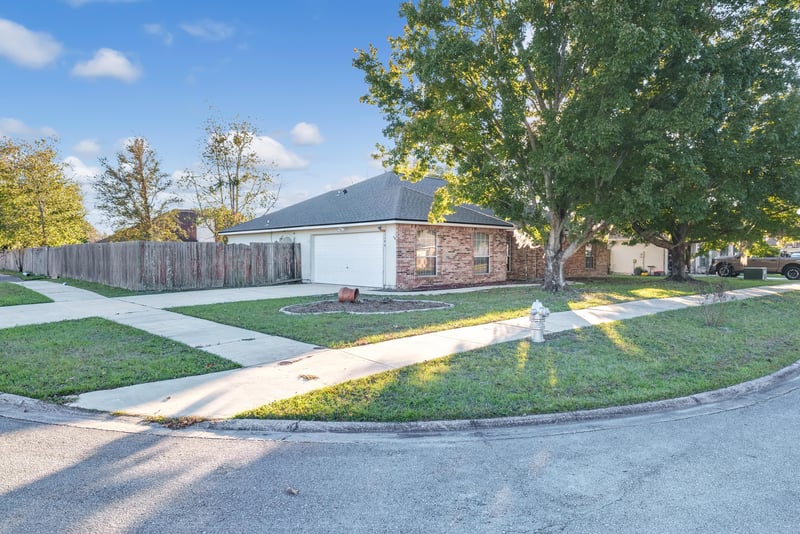 Photo 2 of 3246 Avalon Dr, Green Cove Springs, FL 32043, photographed by Megapixeler