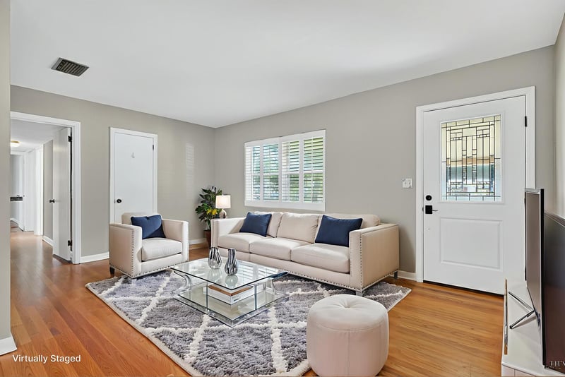 Photo 6 of 6942 Waikiki Rd, Jacksonville, FL 32216, photographed by Megapixeler