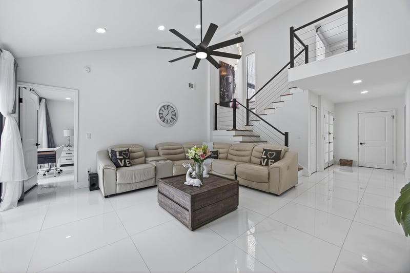 Photo 13 of 7805 Baymeadows Cir W, Jacksonville, FL 32256, photographed by Megapixeler