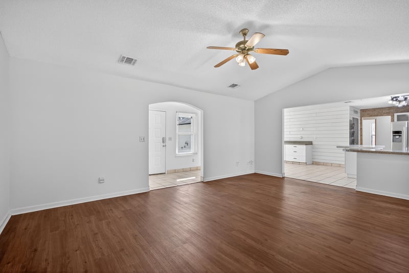 Photo 8 of 4506 Junction Drive, Middleburg, FL 32068, photographed by Megapixeler