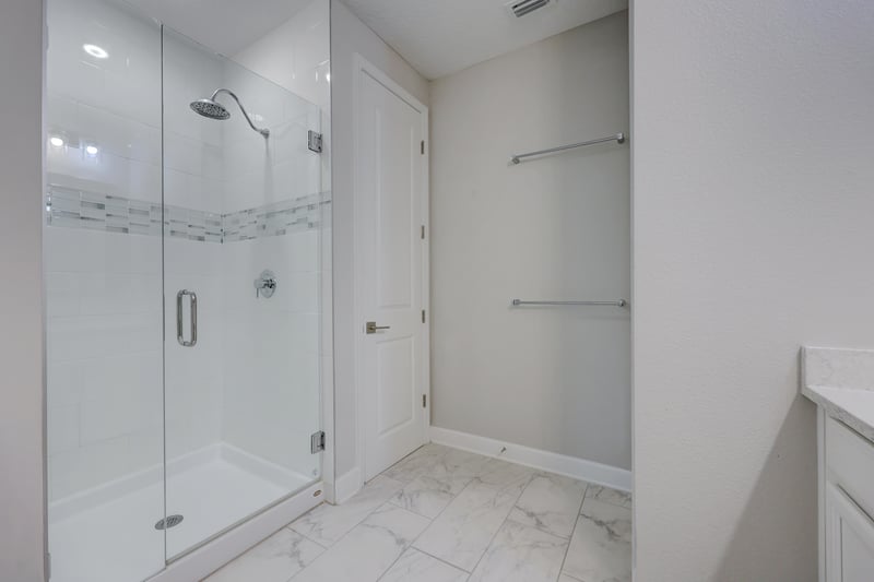 Primary Bath at 7435 Calusa Ct, Jacksonville, FL 32256