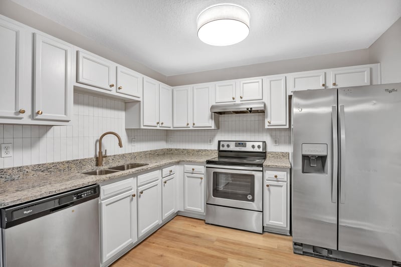 Photo 7 of 8345 Oden Ave, Jacksonville, FL 32216, photographed by Megapixeler