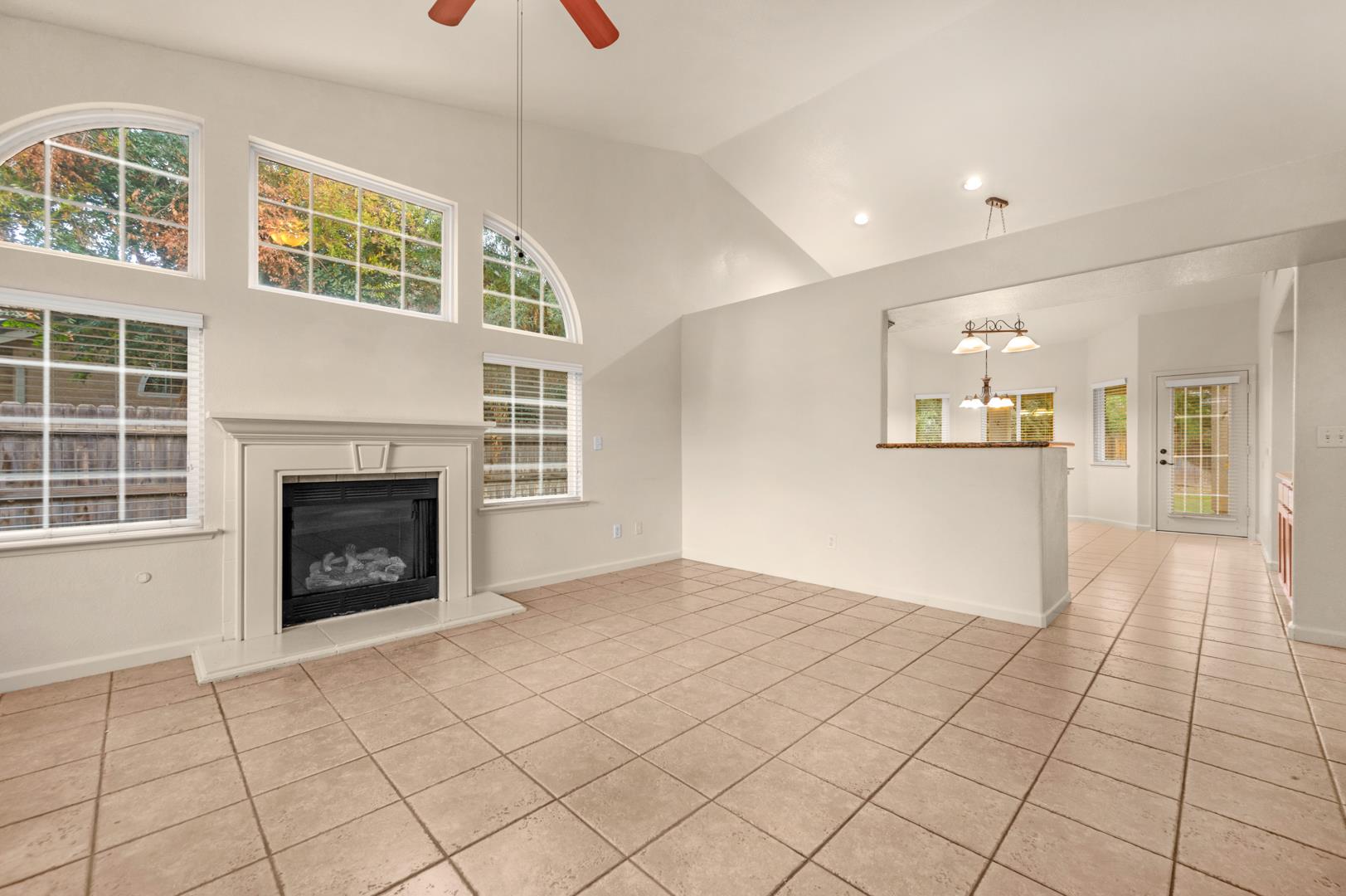 239 N Timmy Ave, photo 8