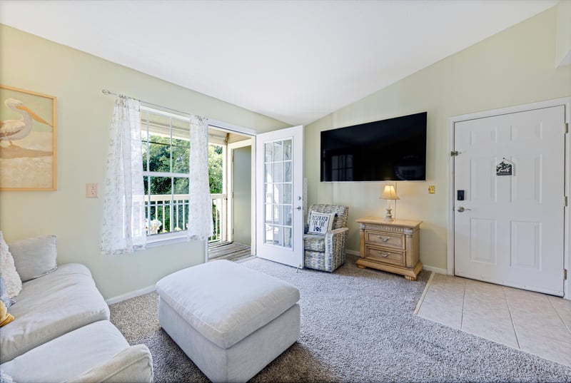 Living Room2 at 7701 Timberlin Park Blvd, Jacksonville, FL 32256