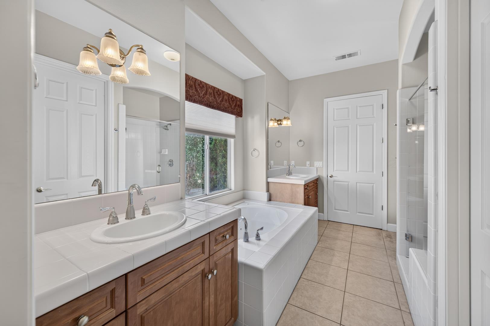 11 W Jordan Ave, photo 66