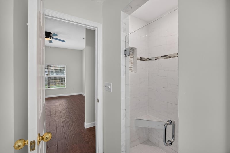 Bathroom with walk-in shower at 706 Bonaparte Dr, Jacksonville, FL 32218