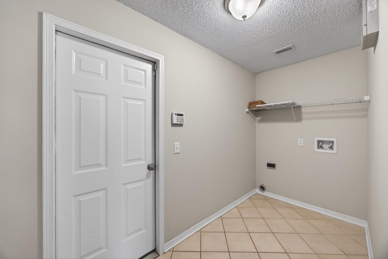 Laundry Room at 3550 Sheldrake Dr, Jacksonville, FL 32223