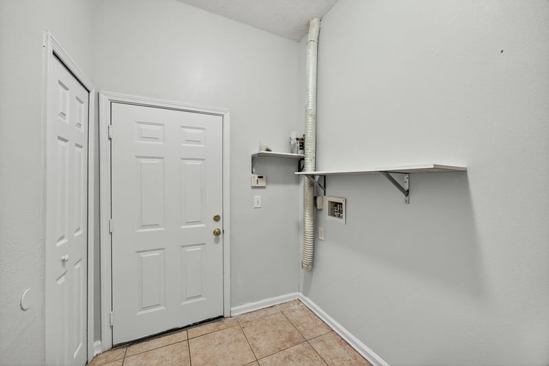 Photo 24 of 7047 Deer Lodge Cir unit 103, Jacksonville, FL 32256, photographed by Megapixeler