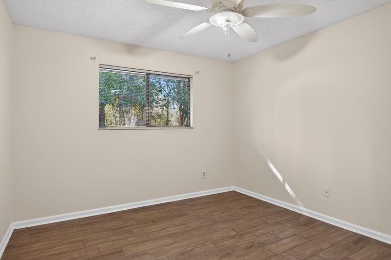 Photo 18 of 3801 Crown Point Rd #1292, Jacksonville, FL 32257, photographed by Megapixeler