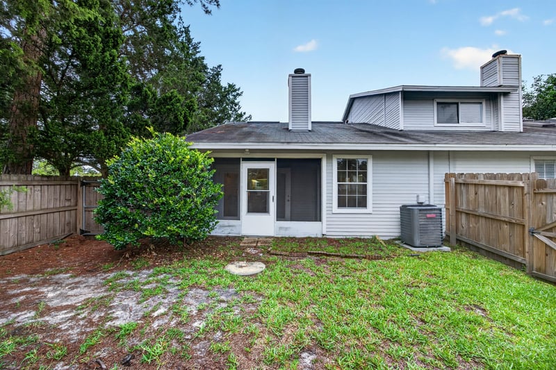 Photo 25 of 11095 Wandering Oaks Dr, Jacksonville, FL 32257, photographed by Megapixeler