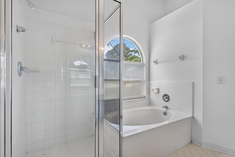 Walk-in closet with wire shelving at 400 Ashcroft Landing Dr, Jacksonville, FL 32225