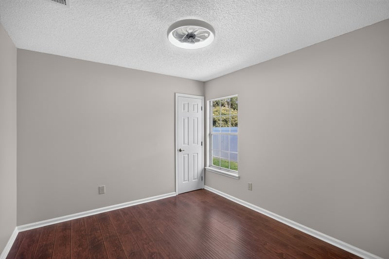 Unfurnished room with window at 11828 Heather Grove Ln, Jacksonville, FL