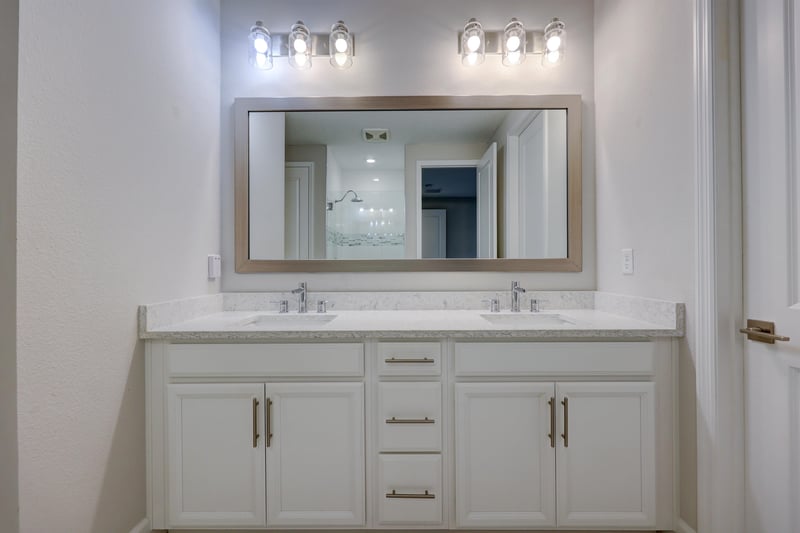 Primary Bath at 7435 Calusa Ct, Jacksonville, FL 32256