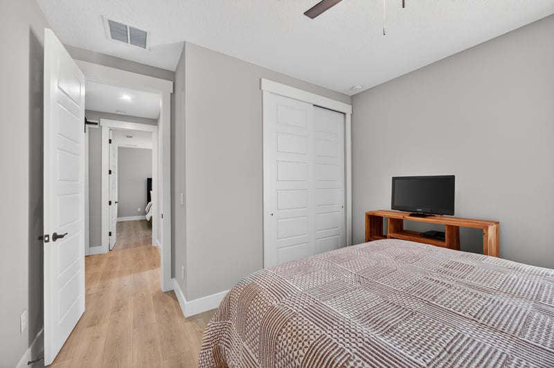 Photo 46 of 914 Oakland Hills Ave, Middleburg, FL 32068, photographed by Megapixeler
