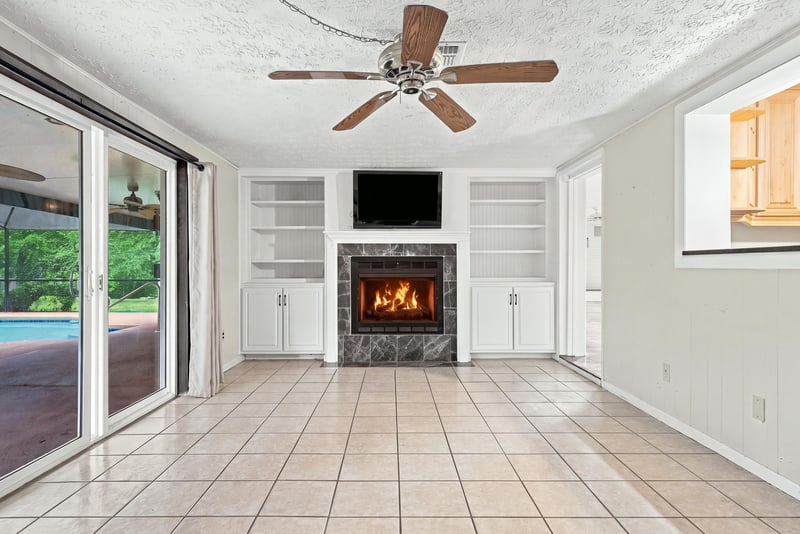 Photo 27 of 6871 Hyde Grove Ave, Jacksonville, FL 32210, photographed by Megapixeler