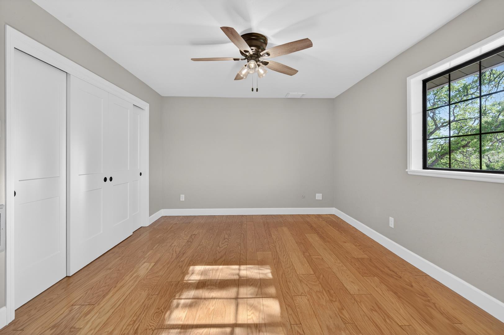 30919 Auberry Rd, photo 73