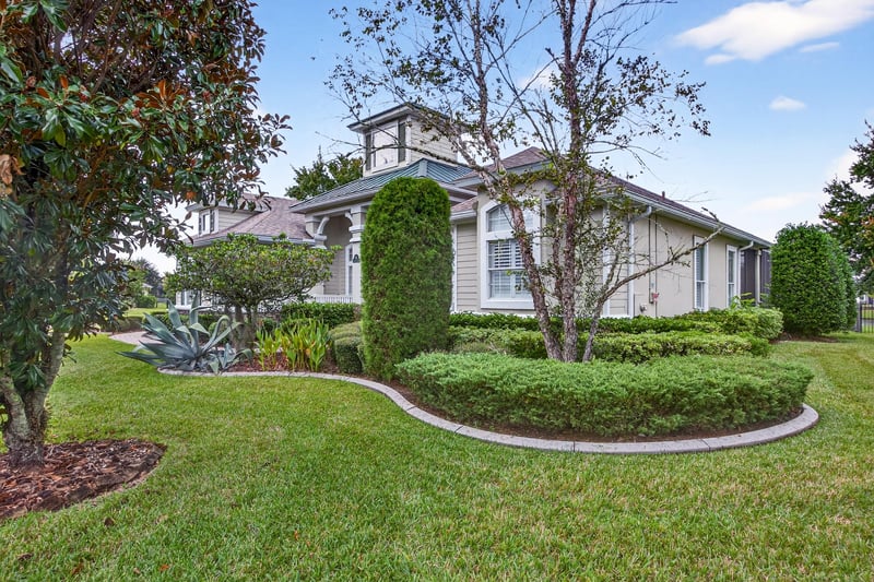 Photo 2 of 12100 Red Barn Ct, Jacksonville, FL 32226, photographed by Megapixeler